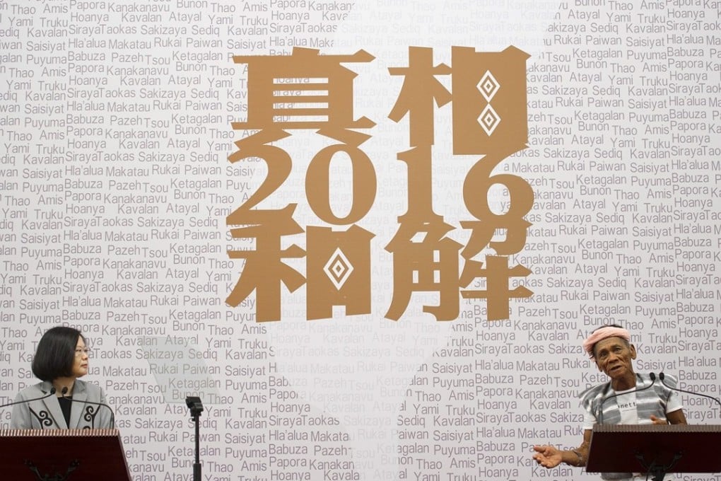 In an unprecedented move, newly elected President Tsai Ing-wen (left) in 2016 apologised to the indigenous people of Taiwan for “centuries of pain and mistreatment” and promised to improve their lives. Photo: EPA