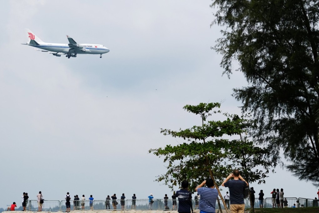 A plane believed to be carrying North Korea’s leader Kim Jong-un comes in to land at Singapore’s Changi Airport. Photo: Reuters