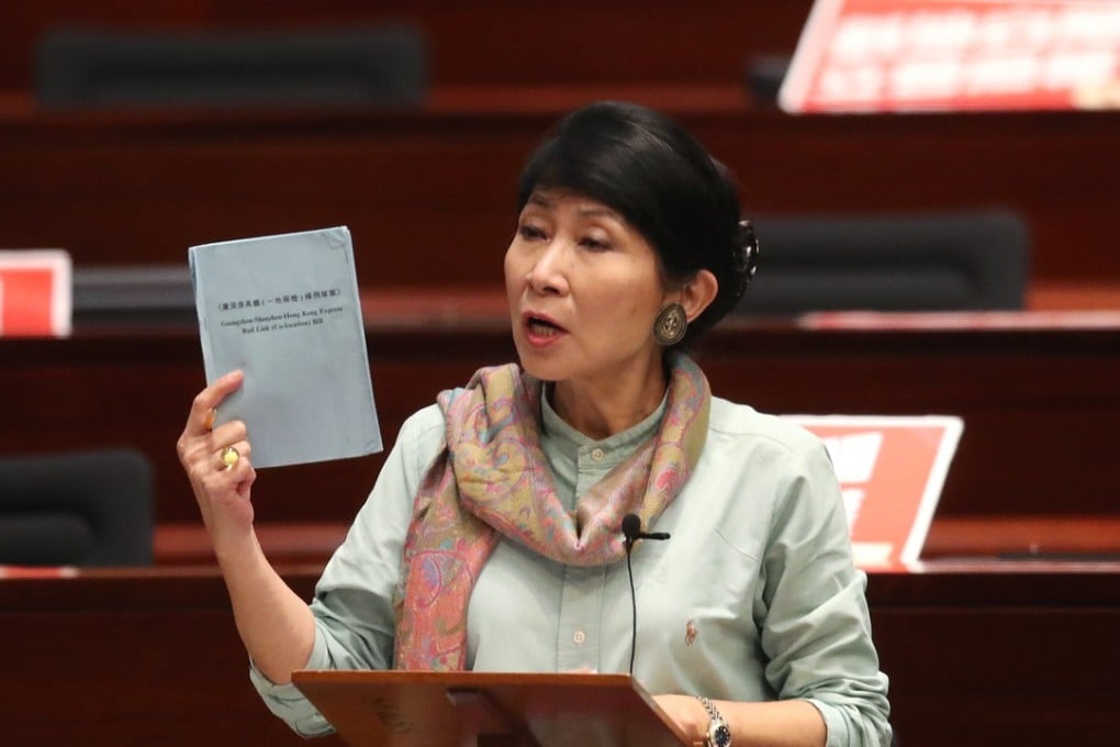 HK First lawmaker Claudia Mo said she had been told about the issues by a ‘frontline worker’. Photo: Edward Wong
