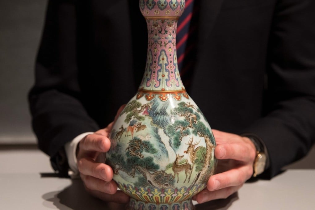 The rare Imperial Qianlong porcelain vase. Photo: AFP