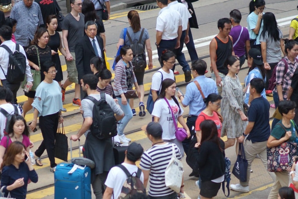 The survey showed that Hong Kong employees were the third unhappiest in the Asia-Pacific region after South Korea and Japan, with 23 per cent saying they were unsatisfied with their job. Photo: Fung Chang