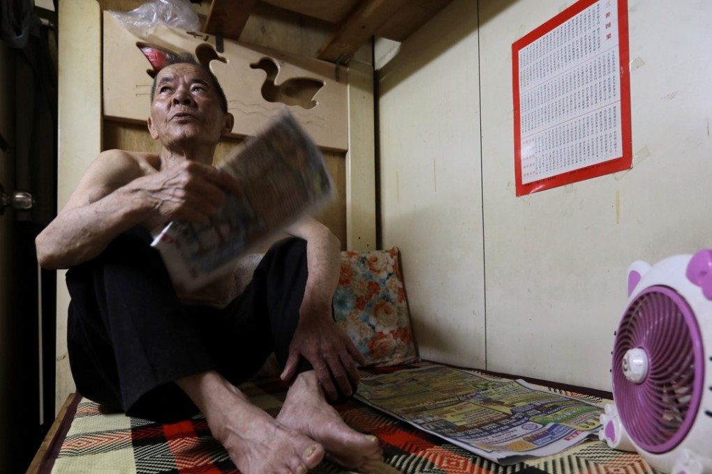 Cheung Wong-tim, 71, said he’d rather spend his days in an air-conditioned municipal centre and nights in neighbourhood parks than remaining in his stuffy, windowless room in an old building in Sham Shui Po, during the May heatwave. Photo: Sam Tsang