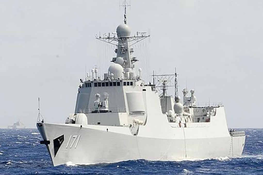 A Type 052C destroyer was one of two PLA Navy warships that sailed through the Taiwan Strait. Photo: Wikimedia Commons