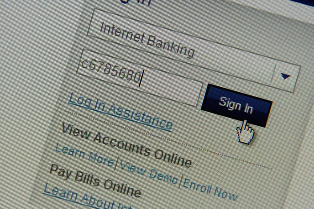 The Hong Kong Monetary Authority has introduced a new licensing regime for virtual banks to deliver retail banking services through the internet instead of physical branches. Photo: Alamy