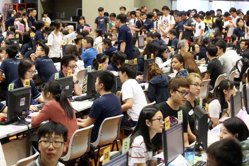 HKDSE students apply for self-financed degrees, associate degrees and higher diplomas at the IVE (Institute of Vocational Education) Haking Wong campus, in Cheung Sha Wan in July 2017. Photo K.Y. Cheng