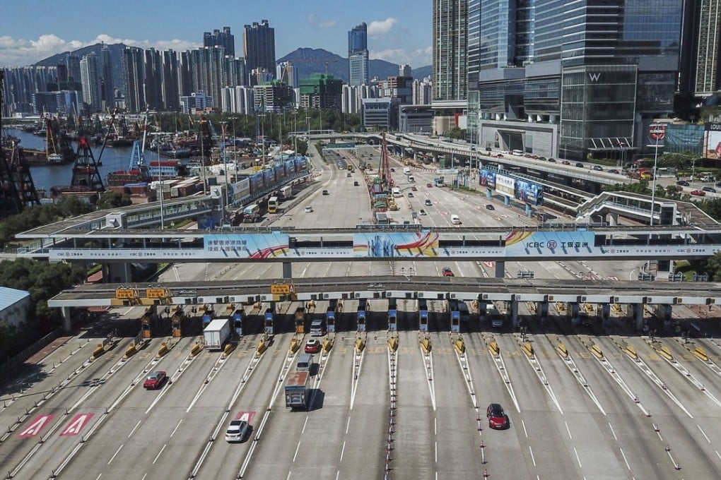 The Western Harbour Tunnel traffic has the most expensive tolls and the least traffic, which suits the well-heeled. Photo: Roy Issa