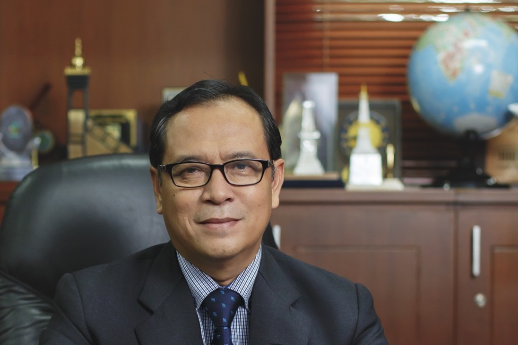 Dr Nandang Sutrisno, rector