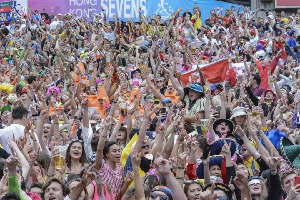 Spectators in full voice at the 2018 Hong Kong Sevens. Photo: Benjamin Sieur