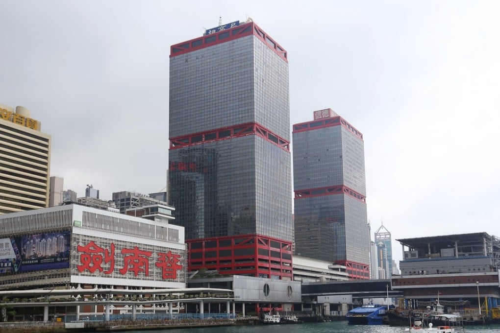 Overcrowding at the Hong Kong-Macau ferry terminal in Sheung Wan can pose a safety risk. Photo: Edmond So