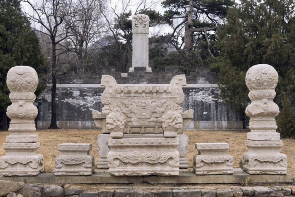 Seven people have been sent to prison for stealing relics from the Ming tombs complex in China. Photo: Weibo