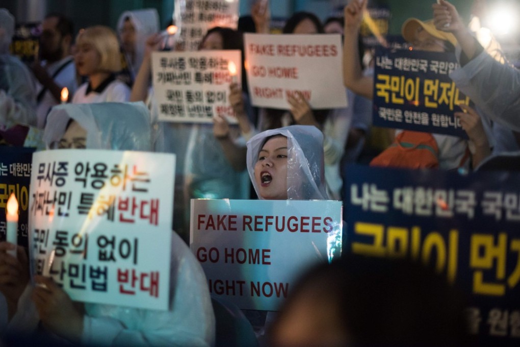 South Korean anti-immigration activists protest against asylum seekers.