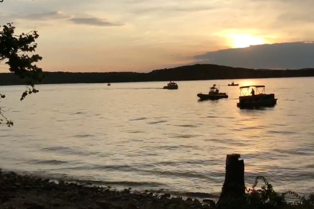 Rescue personnel work after an amphibious duck boat capsized and sank at Table Rock Lake near Branson, Missouri on Thursday. Photo: Reuters