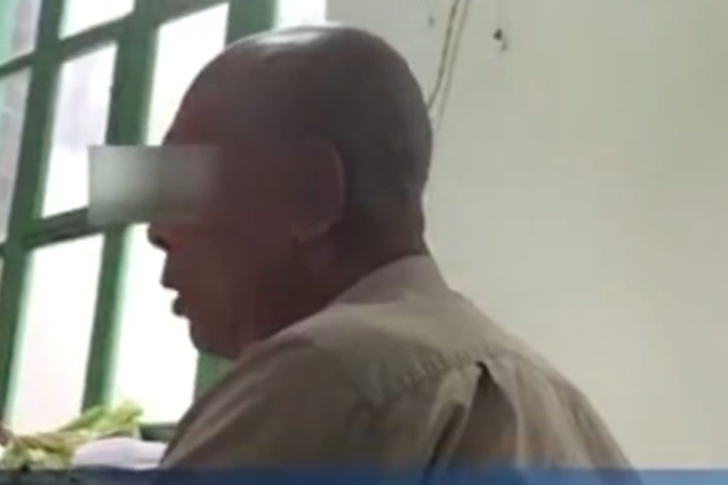 Two officials in Yantai, Shandong province, have been fired after they prevented a woman from registering her mother as disabled. Photo: Iqilu.com