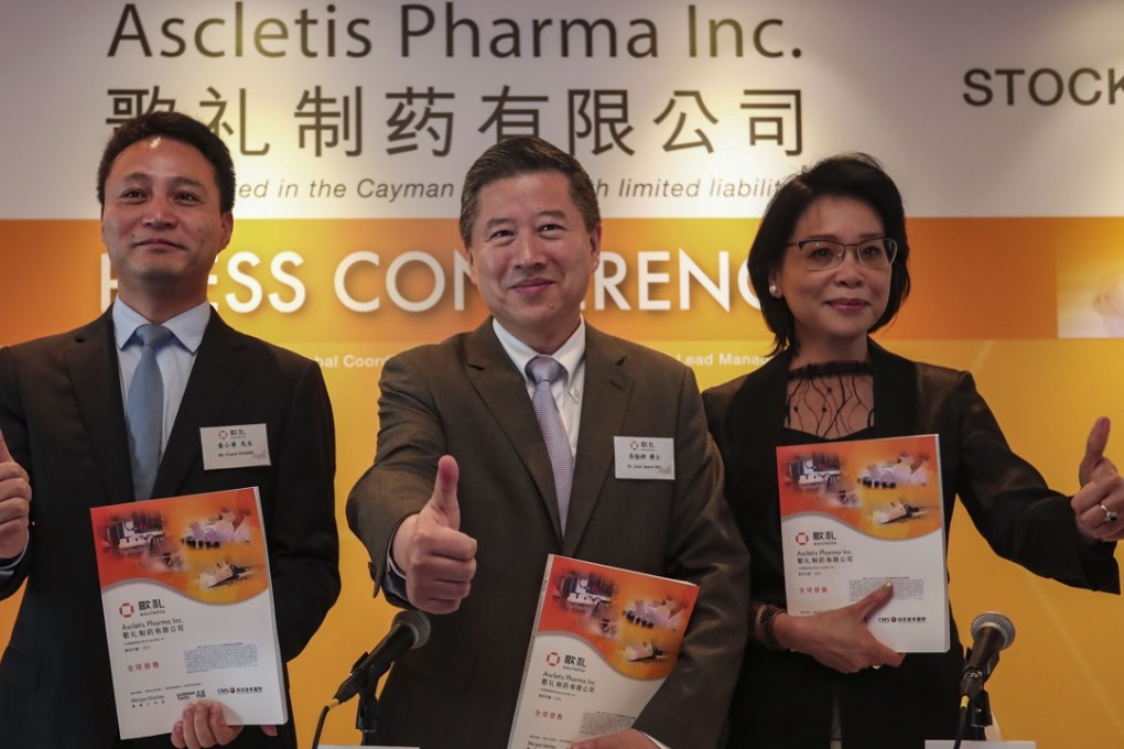 From left, Frank Huang, marketing director of Ascletis Pharma, CEO Jinzi Jason Wu and vice-president Yi Chen, at the company’s IPO press conference in Hong Kong on July 19. Photo: Jonathan Wong