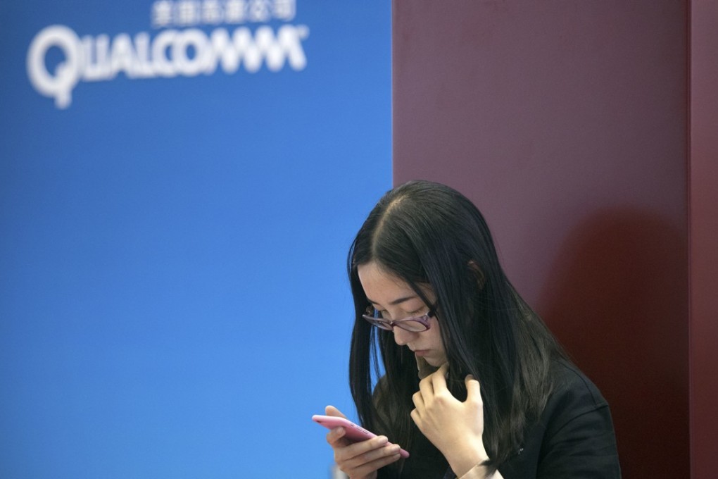 American semiconductor and telecommunications company Qualcomm will invest US$700 million over the next five years and boost research activities in Taiwan, home to a clutch of major suppliers to global hi-tech firms such as Apple. It is part of an agreement announced on Friday by Taiwan’s Fair Trade Commission. In return, Qualcomm can stop paying fines and retains the right to charge manufacturers royalties on its technology. Photo: AP