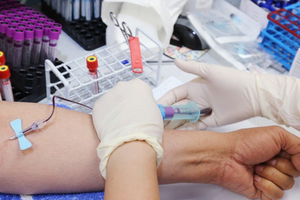 With cash-strapped governments cutting health care expenditure, patients and their families have to explore avenues to cut medical costs and derive maximum benefit from services sought. Photo: Dickson Lee