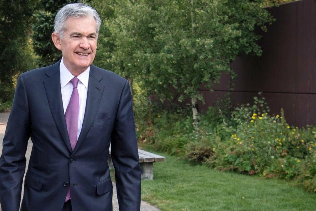 Jerome Powell, chairman of the U.S. Federal Reserve, walks the grounds during the Jackson Hole economic symposium, sponsored by the Federal Reserve Bank of Kansas City, in Moran, Wyoming, U.S., on Friday, Aug. 24, 2018. Photo: Bloomberg