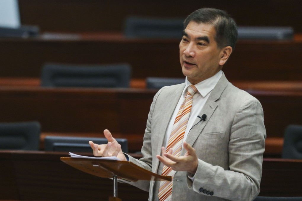 Lawmaker Felix Chung attends a Legislative Council meeting in July 2018. Chung opposes the government’s idea to subsidise employers to extend paid maternity leave from 10 to 14 weeks, warning that any such move would still be a strain on small businesses. Photo: Dickson Lee
