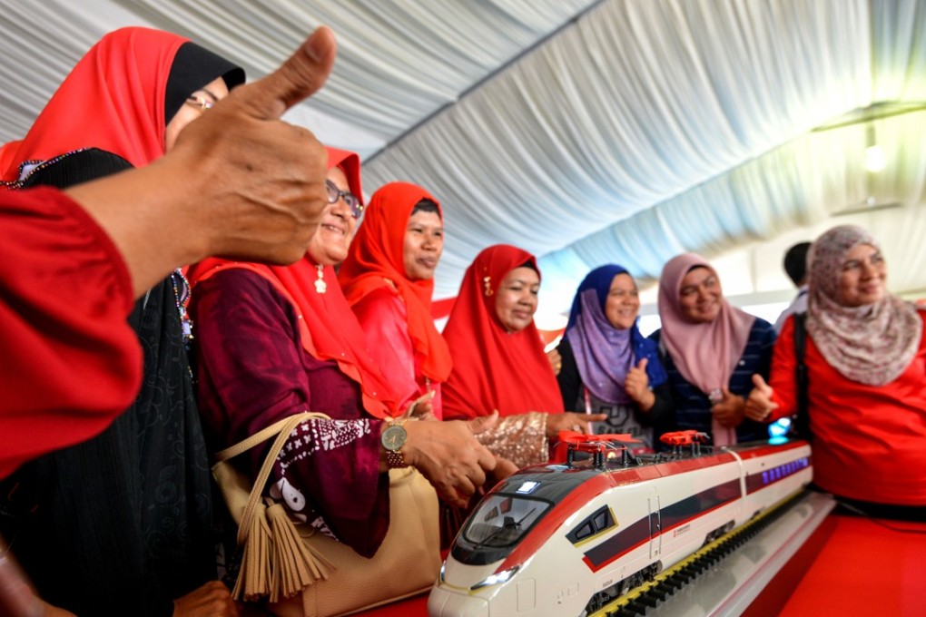A train model of the East Coast Rail Link (ECRL) project during the ground breaking ceremony in Kuantan, Malaysia, on August 9, 2017. Photo: Xinhua