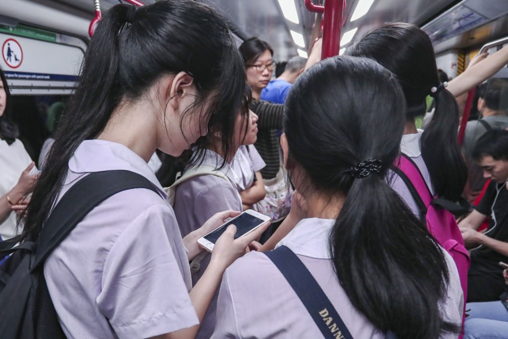 Violation of a youngster’s privacy could leave the victim with post-traumatic stress disorder, a child psychologist warned. Photo: Jonathan Wong
