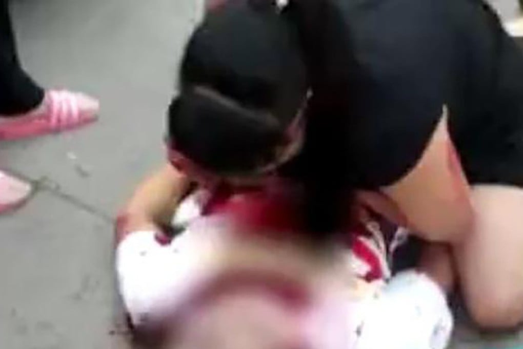 A 23-year-old man died after being stabbed while trying to protect his mother from a bag snatcher in Shijiazhuang, Hebei province. Photo: Sina