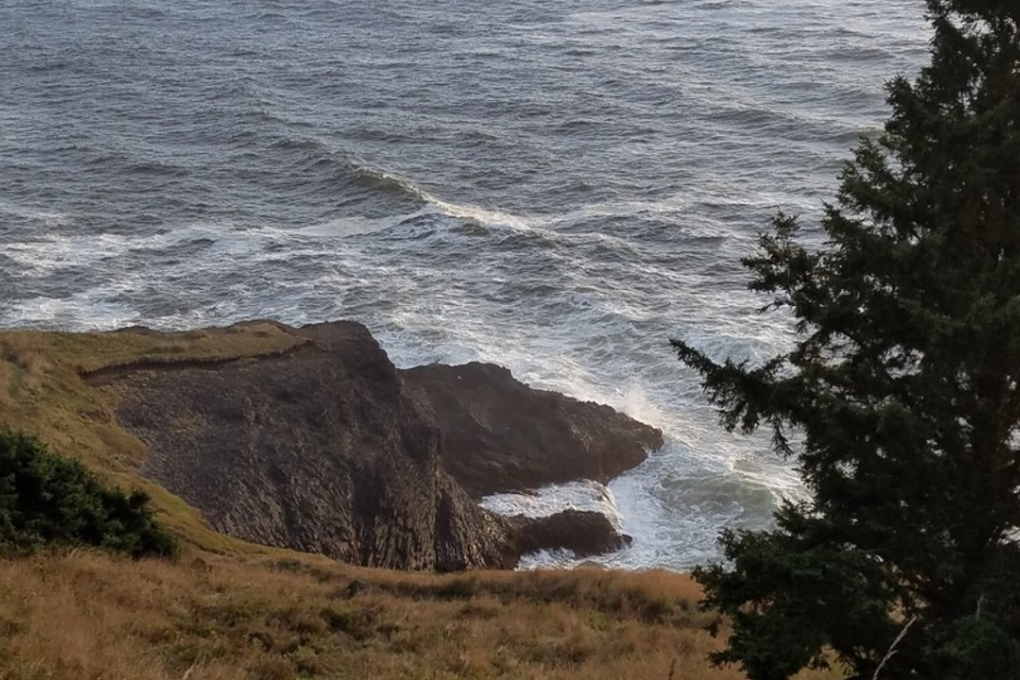 A photo released by Oregon police shows the area of Depoe Bay where two recent Chinese immigrants were swept to their death by a wave. Photo: Oregon State Police