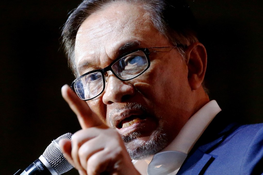 Anwar Ibrahim is tipped to one day take over from Malaysian Prime Minister Mahathir Mohamad. Photo: AP