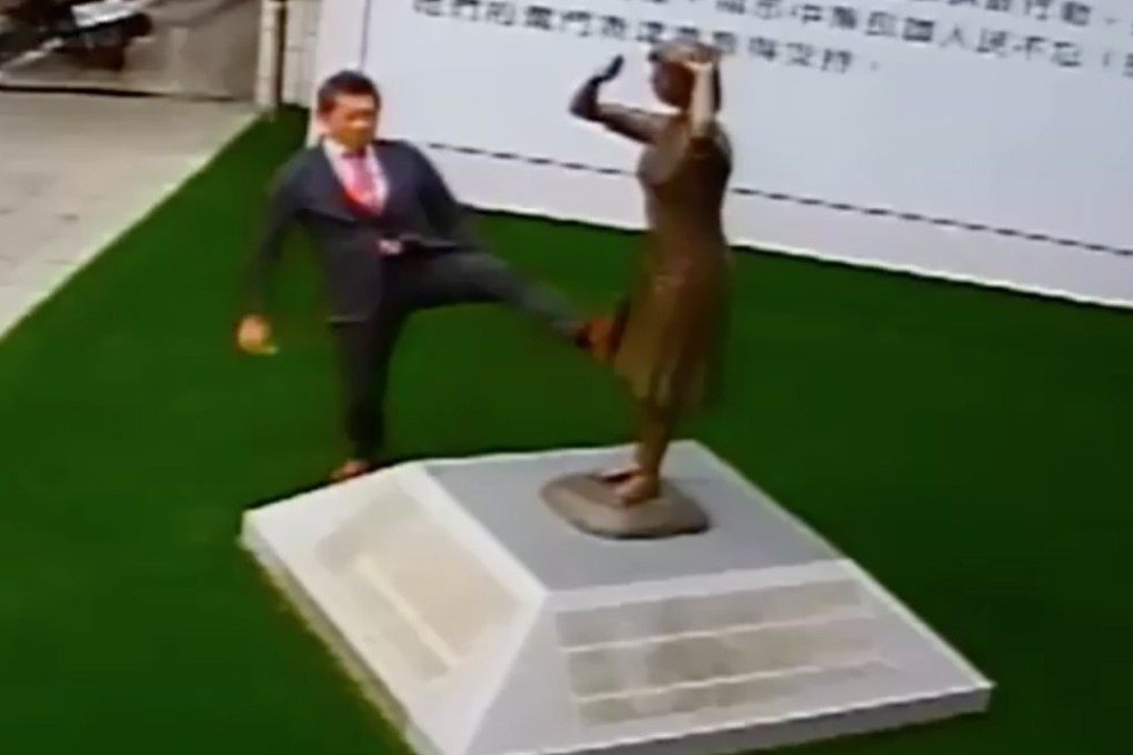 Mitsuhiko Fujii kicked the memorial after delivering a letter of protest. Photo: Facebook