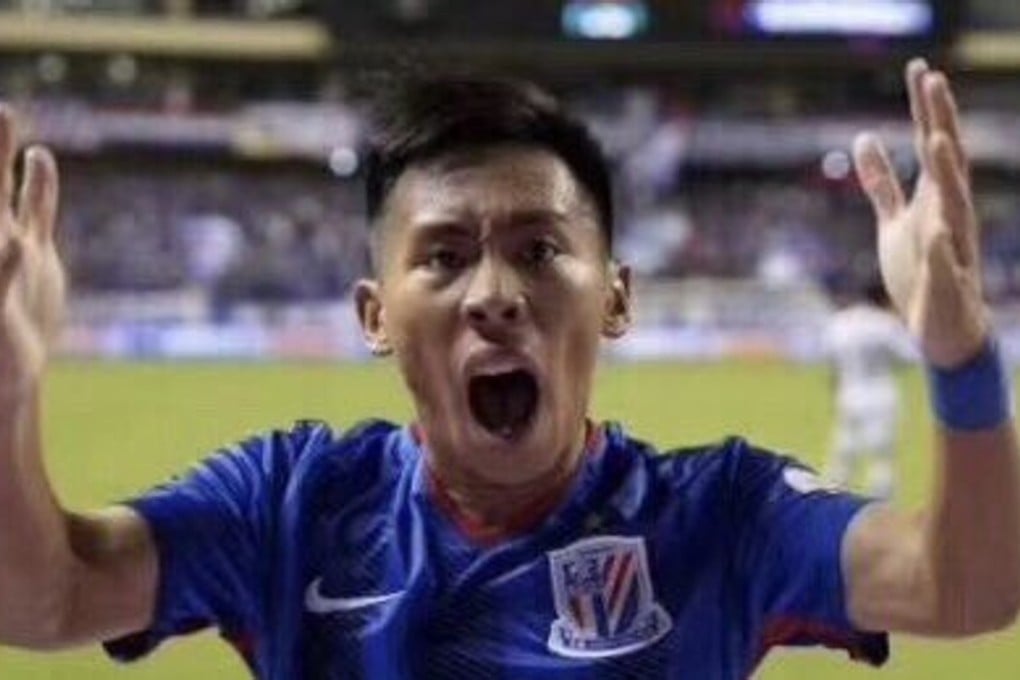 Zhou Junchen celebrates his Shanghai Shenhua debut. Photo: Twitter/@shanghaishenhua