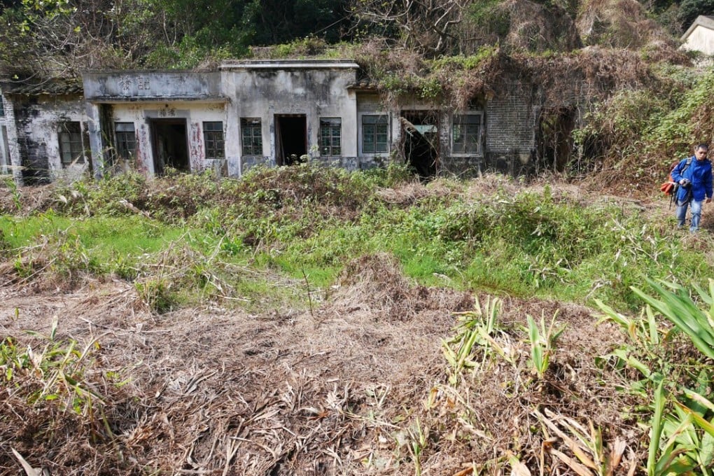 Abandoned homes at Sha Lo Tung Cheung Uk Village. Photo: Martin Chan