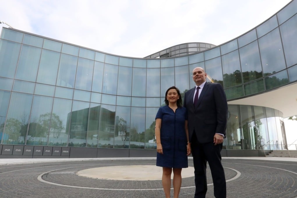 Lee Ka-yee and Richard Johnson outside the university’s complex. Photo: Jonathan Wong