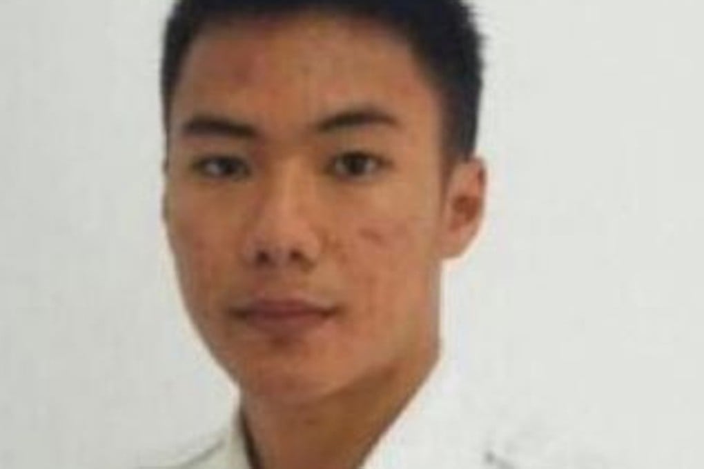 Anthonius Gunawan Agung refused to leave his post until he got an Batik Air plane off the ground, while his colleagues who were not handling aircraft departed. Photo: Handout