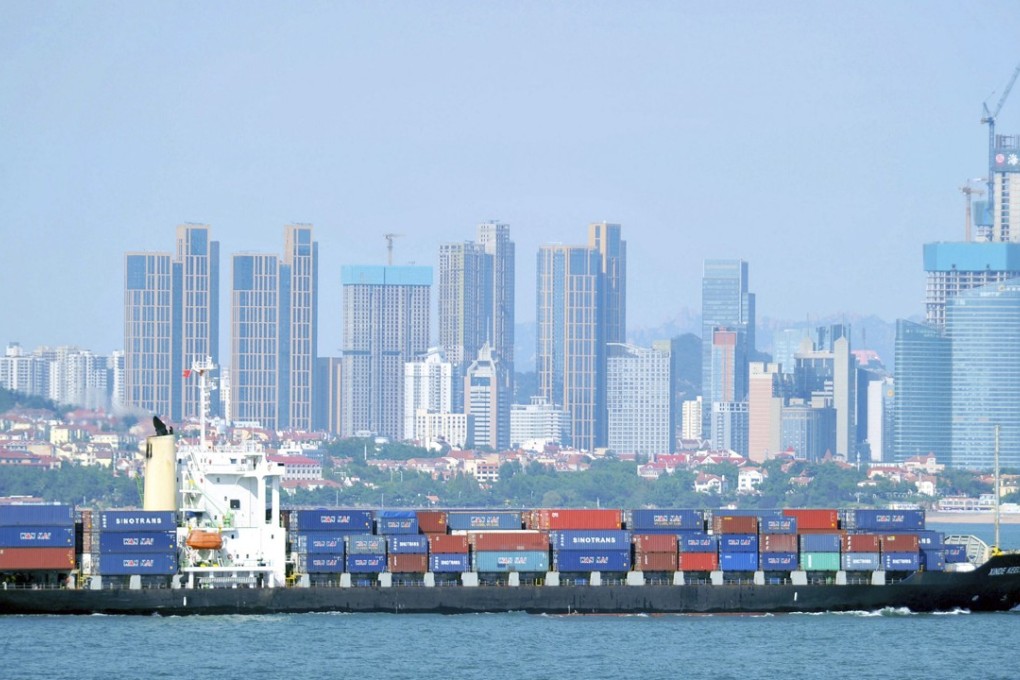 A container ship sails past Qingdao, China. Photo: AP