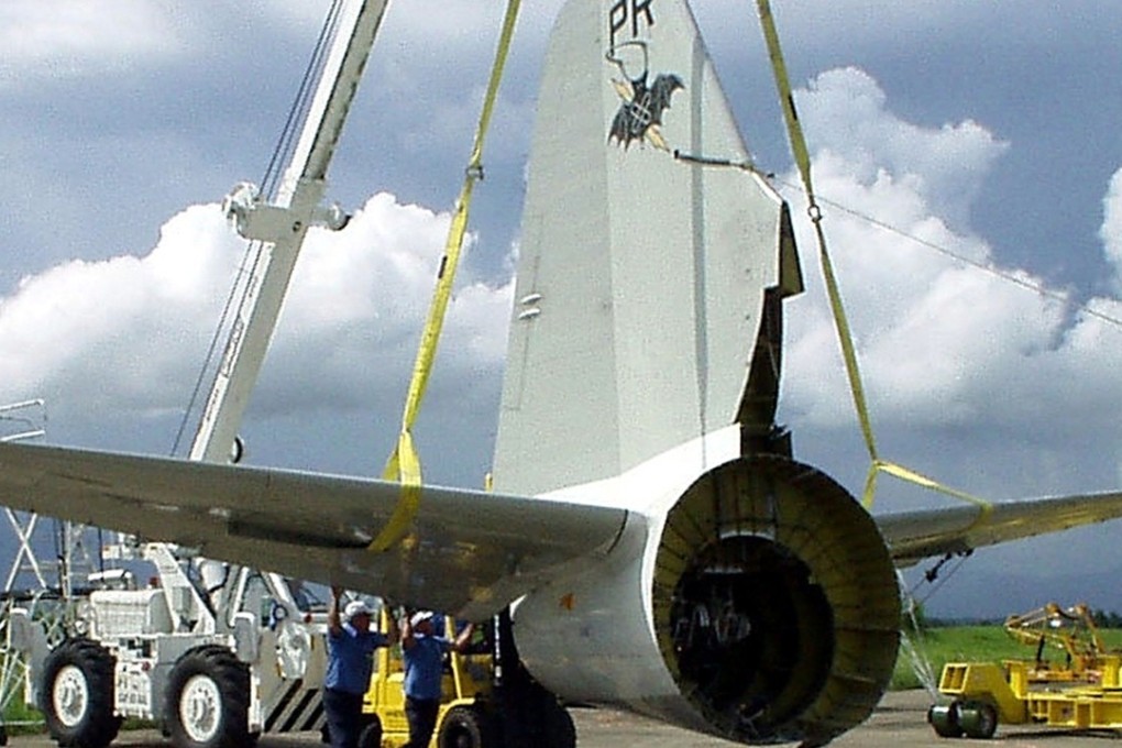 A US Navy spy plane made an emergency landing in 2001 after colliding with a Chinese fighter jet that was tailing it. The Chinese plane crashed, killing its pilot. Photo: Reuters