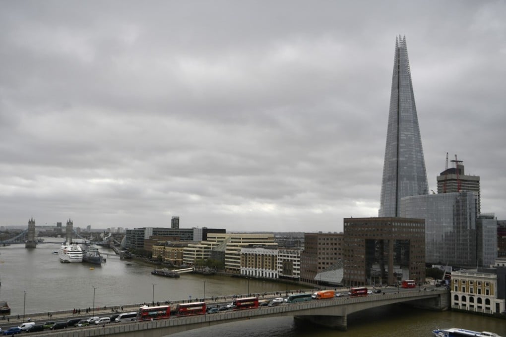 A general view of traffic crossing the River Thames over London Bridge in the City of London September 20, 2018, with London's tallest building, the Shard, in the background. Photo: EPA