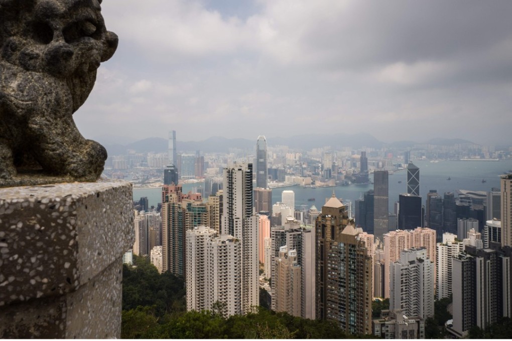 Hong Kong’s property market is showing signs of slowing down as a slew of factors have caused prices to fall recently. Photo: AFP
