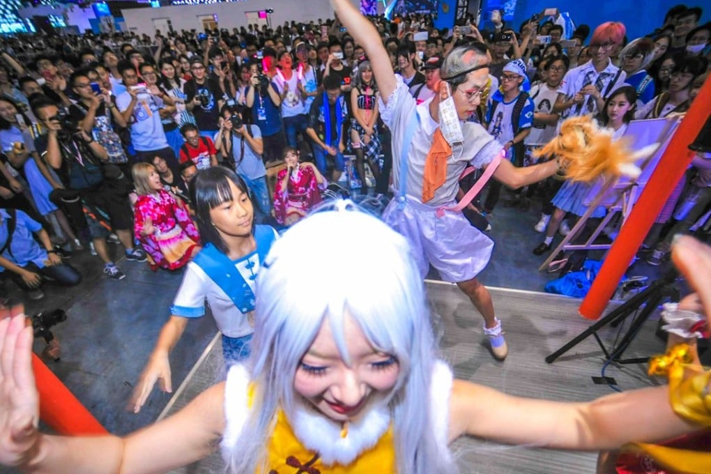Dancers performing during Bilibili Macro Link 2017, an annual convention of animation, comic and game (ACG), in Shanghai. Photo: AFP