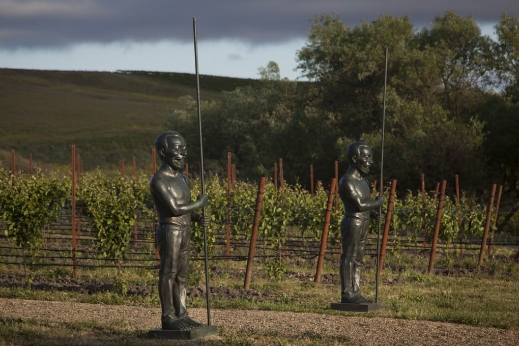 Yue Minjun’s Contemporary Terracotta Warriors (2005) at the Donum Estate winery in California. Photo: Clifton’s Republic