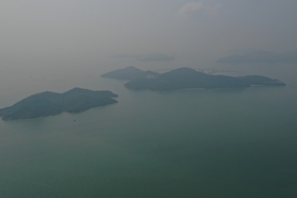 Hei Ling Chau Island (right), would be swallowed up by the “Lantau Tomorrow Vision” reclamation project. Photo: Roy Issa
