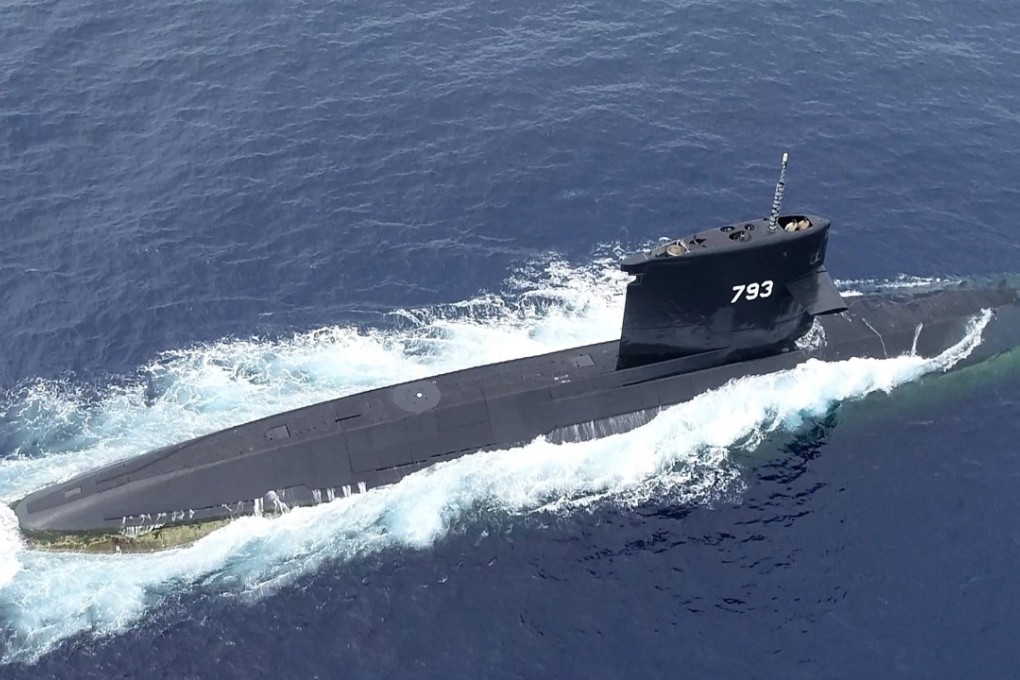 A Taiwan Hai Lung (Sea Dragon) class submarine taking part in drill in the East China Sea in April 2018, as part of a review by President Tsai Ing-wen of the navy's ability to defend Taiwan against attack. Photo: EPA