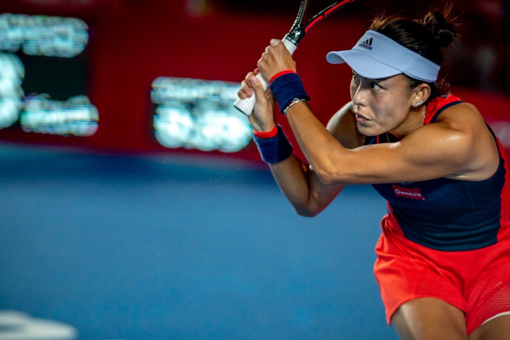 Wang Qiang returns to Elina Svitolina. Photo: Andy Cheung/Hong Kong Tennis Open/ArcK Photography