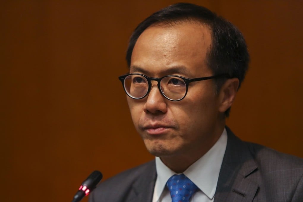 Hong Kong lawmaker Kenneth Leung raised questions about the planned alert to banks that was in the end blocked by police. Photo: Winson Wong