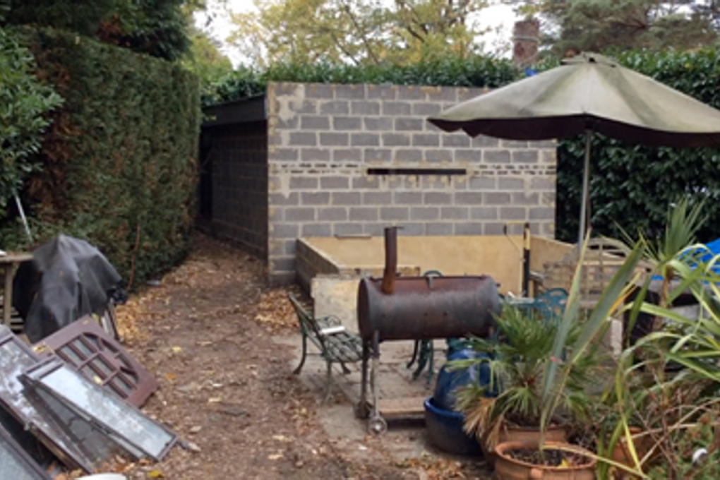 The brick shed in the UK town of Chilworth where a Polish man was allegedly kept as a slave four years. Photo: GLAA