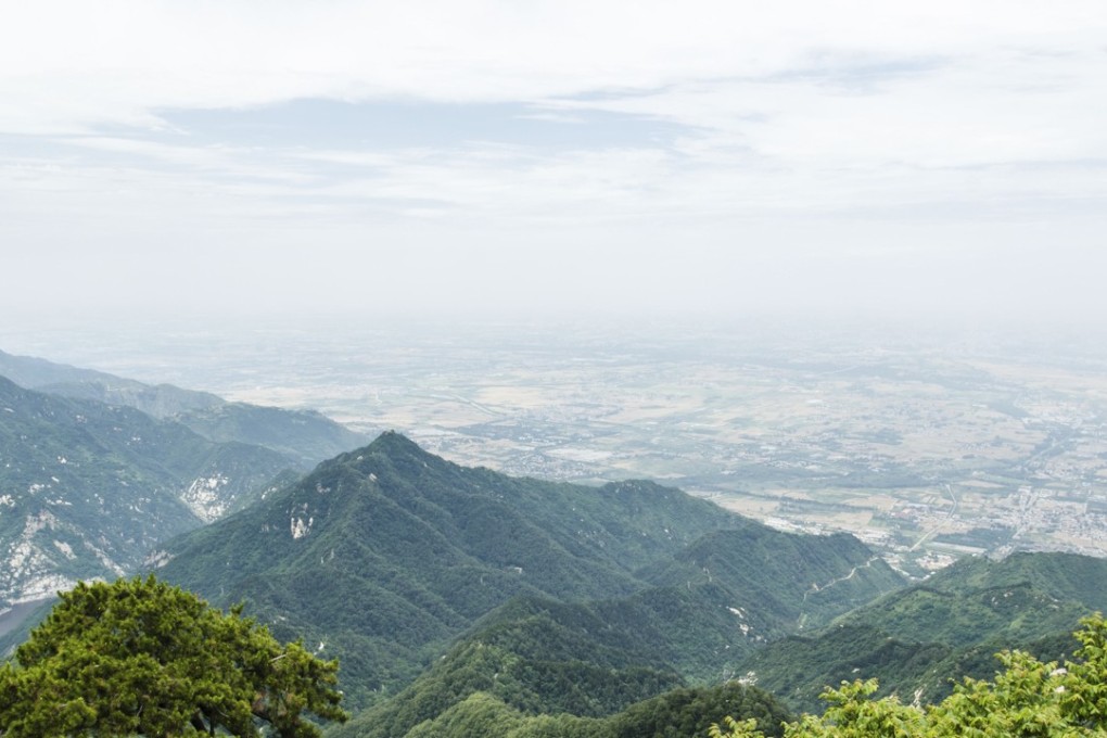 Officials ignored an order to tear down an illegal development in the Qinling mountains. Photo: Alamy