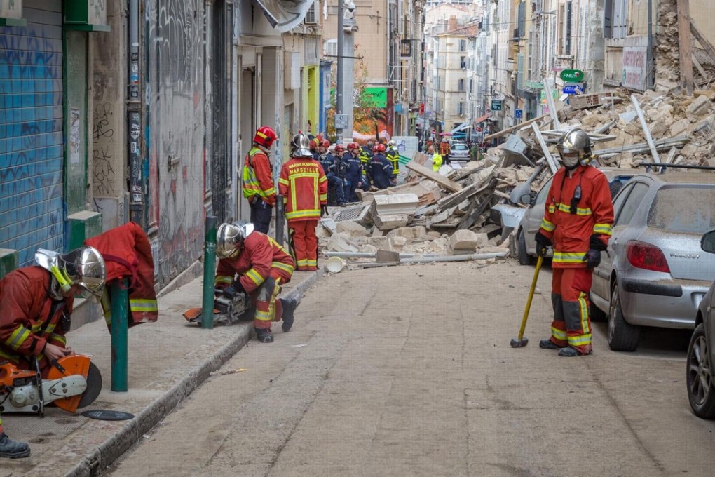 Firefighters at the site where two buildings collapsed on November 5, 2018 in Marseille, France. Photo: AFP/BMPM/SM/Loic AEDO