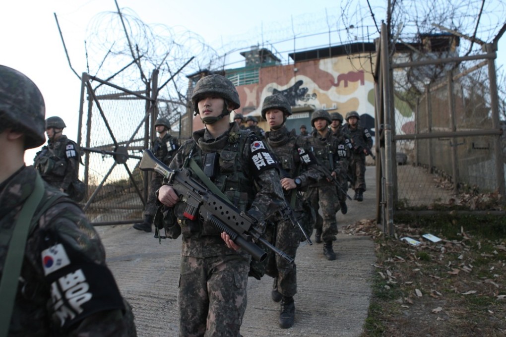South Korean soldiers leaving a guard post in Gangwon-do, South Korea on November 2, 2018, (issued 11 November 2018). Photo: EPA