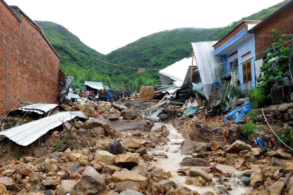 Damaged houses and debris following flash floods and landslides in the Phuoc Dong commune of central Vietnam’s Khanh Hoa province on November 18, 2018. Photo: AFP