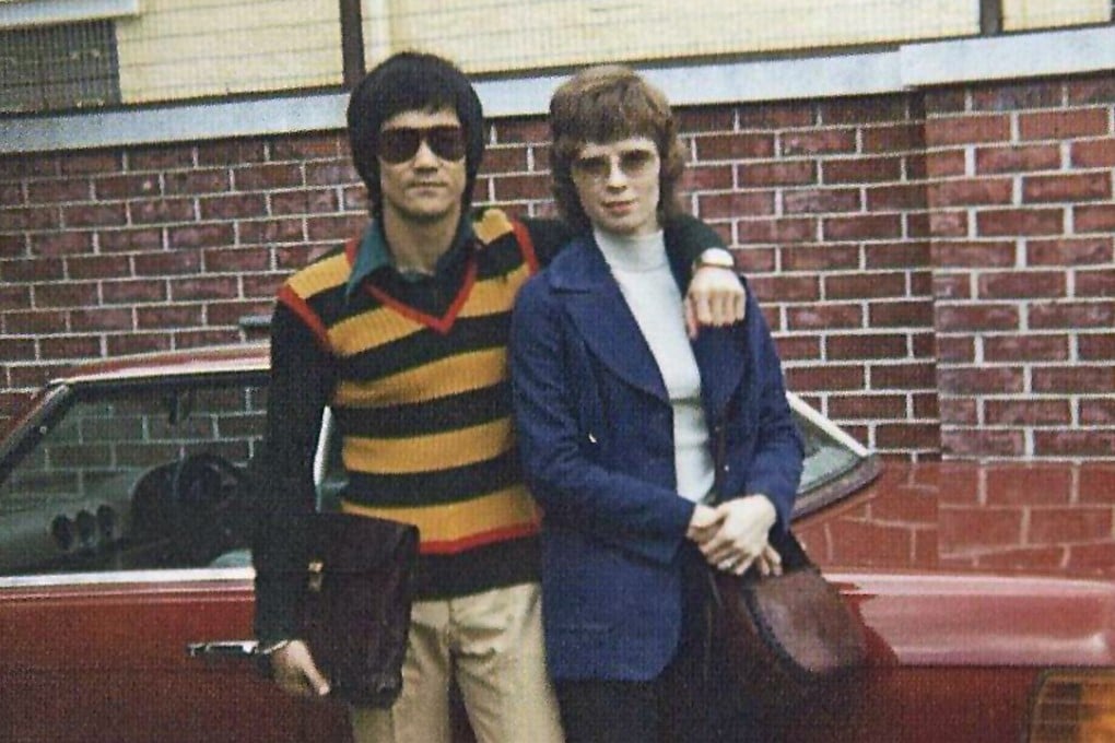 Bruce Lee and his wife Linda outside the Cumberland Street home. Photo: SCMP Pictures