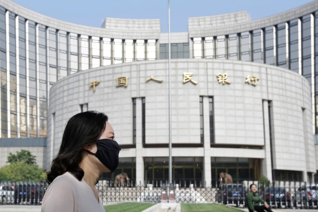 Better communications, IMF says, will help China ensure financial stability. Photo: Reuters