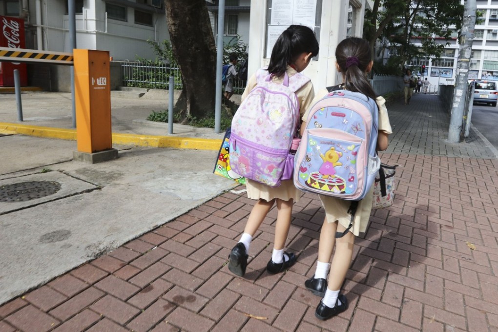 Unlike what many people think, mainland students may boast a higher standard of English than their Hong Kong peers. There’s no room for complacency in Hong Kong. Photo: Felix Wong